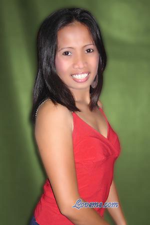 100334 - Evelyn Idade: 29 - As Filipinas
