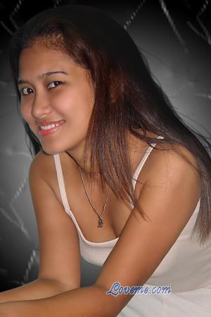 105671 - Lovelie Idade: 25 - As Filipinas
