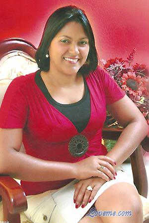 124025 - Paula Idade: 49 - Dominican Republic
