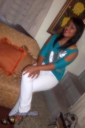 141439 - Yahaira Idade: 29 - Dominican Republic