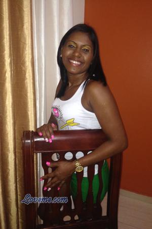 142594 - Maria Idade: 40 - Dominican Republic