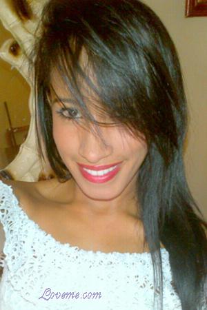 153598 - Kimberly Idade: 33 - Venezuela