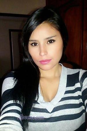 157146 - Escarlet Idade: 29 - Bolivia