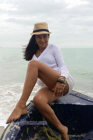 157472 - Mireya Idade: 57 - Colômbia