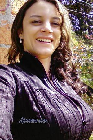 157821 - Monica Aydee Idade: 43 - Colômbia