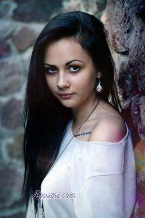 161753 - Juliya Idade: 29 - Ucrânia