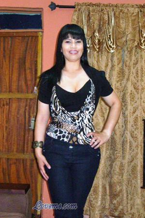 163458 - Yesenia Idade: 50 - Costa Rica