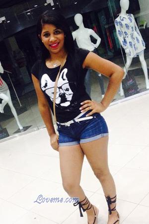 163775 - Emely Idade: 28 - Dominican Republic