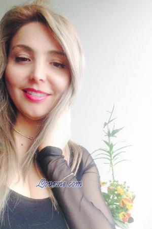 166204 - Esperanza Idade: 39 - Colômbia