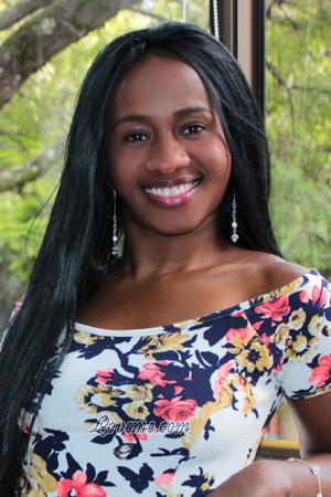 174607 - Sandra Marcela Idade: 36 - Colômbia