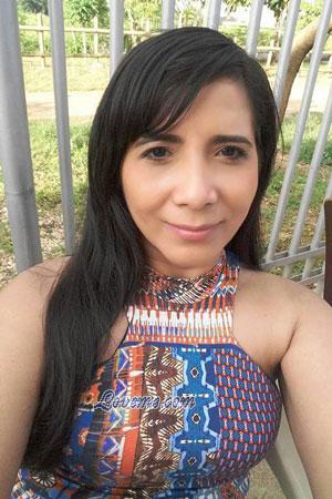 178117 - Pilar Idade: 44 - Colômbia