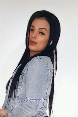 181981 - Stephanie Idade: 32 - Costa Rica