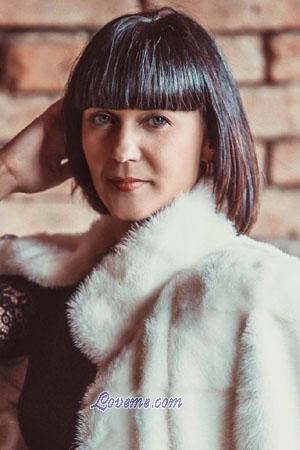 183260 - Yuliya Idade: 41 - Ucrânia