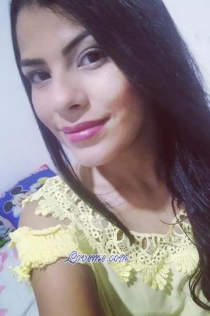 183424 - Andrea Idade: 31 - Colômbia
