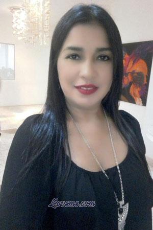 186293 - Liz Idade: 50 - Colômbia