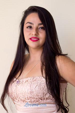 186675 - Judyth Idade: 31 - Peru
