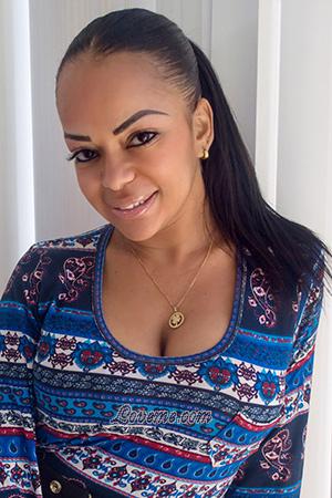 190457 - Aisha Idade: 40 - Peru
