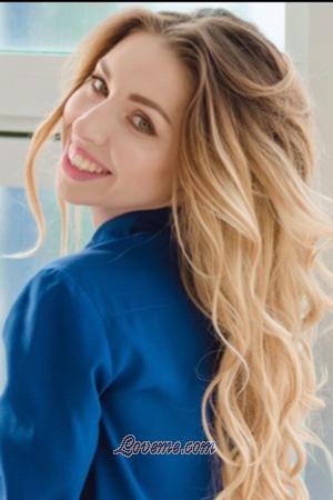 192877 - Natalya Idade: 32 - Ucrânia