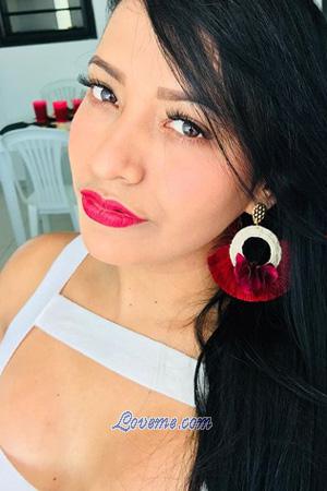 192906 - Yessica Idade: 32 - Colômbia