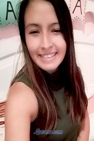 196680 - Marcela Idade: 33 - Peru