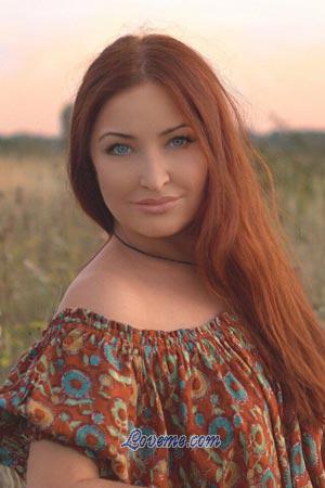 200381 - Arina Idade: 55 - Rússia
