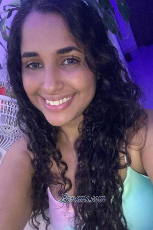 202508 - Maria Idade: 24 - Colômbia