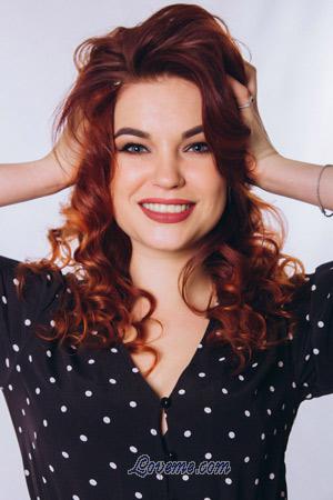 203332 - Anastasiya Idade: 30 - Ucrânia