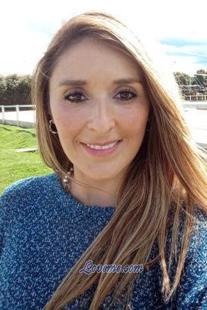 203846 - Diana Idade: 47 - Colômbia