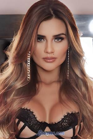 204557 - Daniela Idade: 36 - México