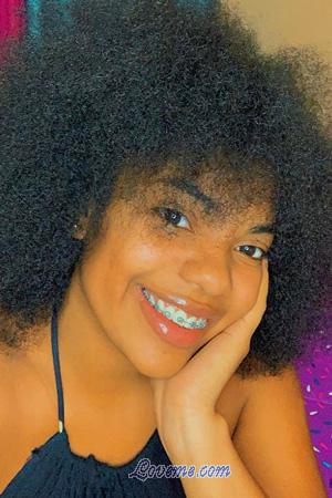 204929 - Vanessa Idade: 25 - Costa Rica