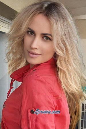 205359 - Elena Idade: 38 - Espanha
