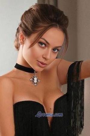 205472 - Anastasiia Idade: 33 - Ucrânia