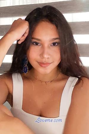 205710 - Natalia Idade: 24 - Colômbia