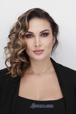 205833 - Irina Idade: 39 - Ucrânia