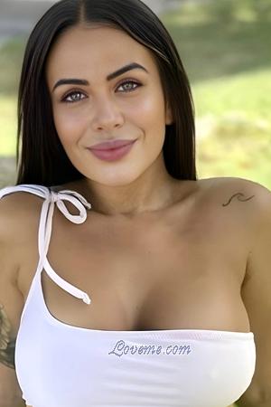 207358 - Tayna Idade: 28 - México