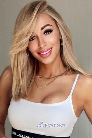 208584 - Marina Idade: 33 - Ucrânia
