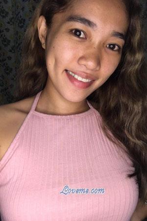 209046 - Lyra Idade: 28 - As Filipinas
