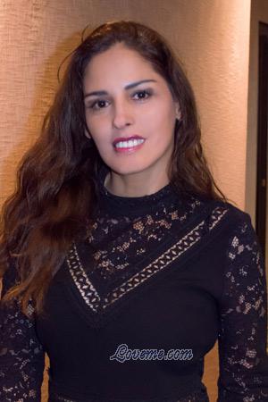 209959 - Perla Idade: 50 - Peru