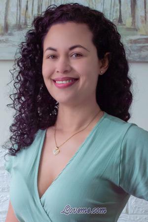 210532 - Judith Idade: 39 - Peru