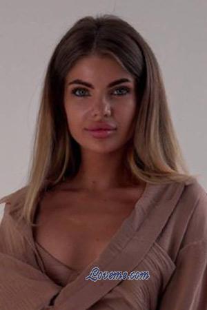 210788 - Elena Idade: 24 - Ucrânia