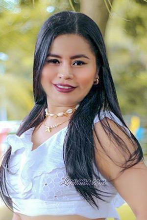 211538 - Joselyne Idade: 35 - Colômbia