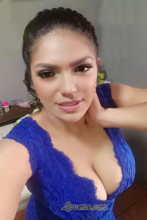 211847 - Angelica Idade: 31 - Costa Rica