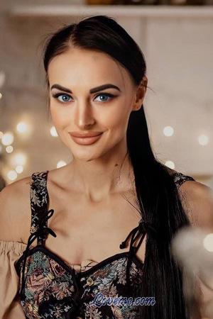 212440 - Uliana Idade: 27 - Ucrânia