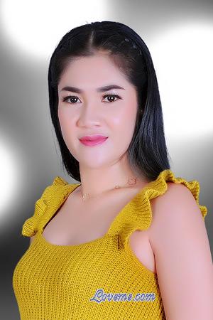 212485 - Rasmey Idade: 35 - Cambodia