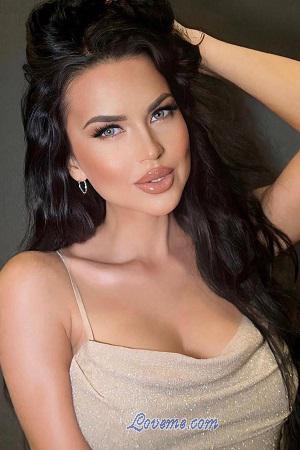 212592 - Irina Idade: 30 - Ucrânia