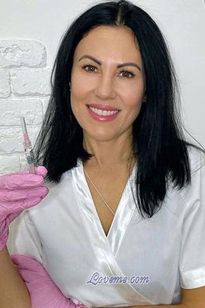 212621 - Irina Idade: 51 - Ucrânia