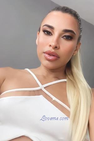 212755 - Camila Idade: 26 - Colômbia