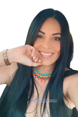 213212 - Ana Milena Idade: 45 - Colômbia
