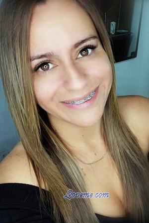 213433 - Karol Idade: 44 - Costa Rica