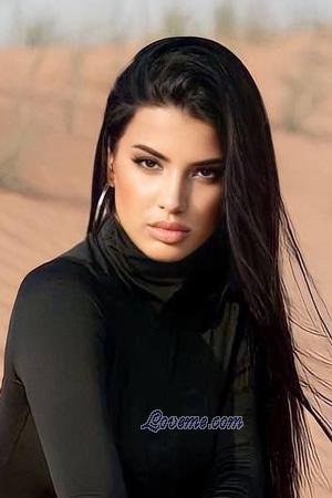 213812 - Alina Idade: 23 - Ucrânia